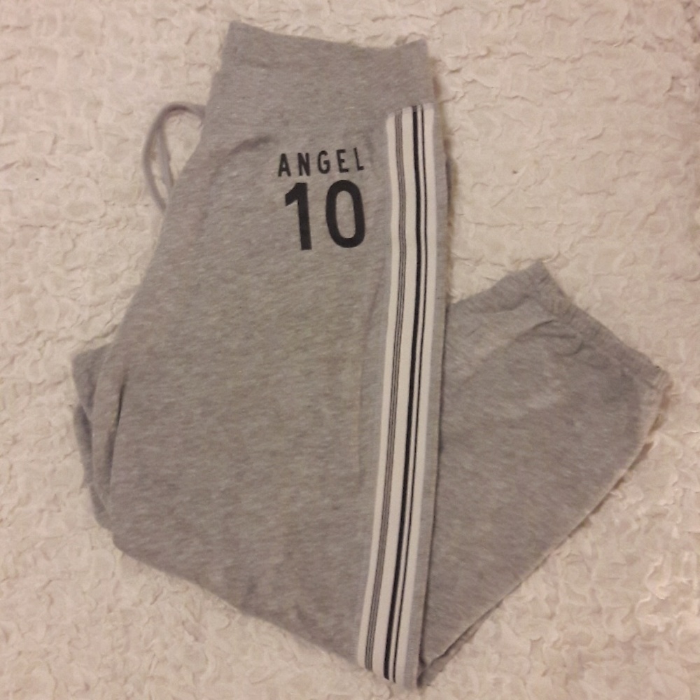 Victoria Secret knee sweats!